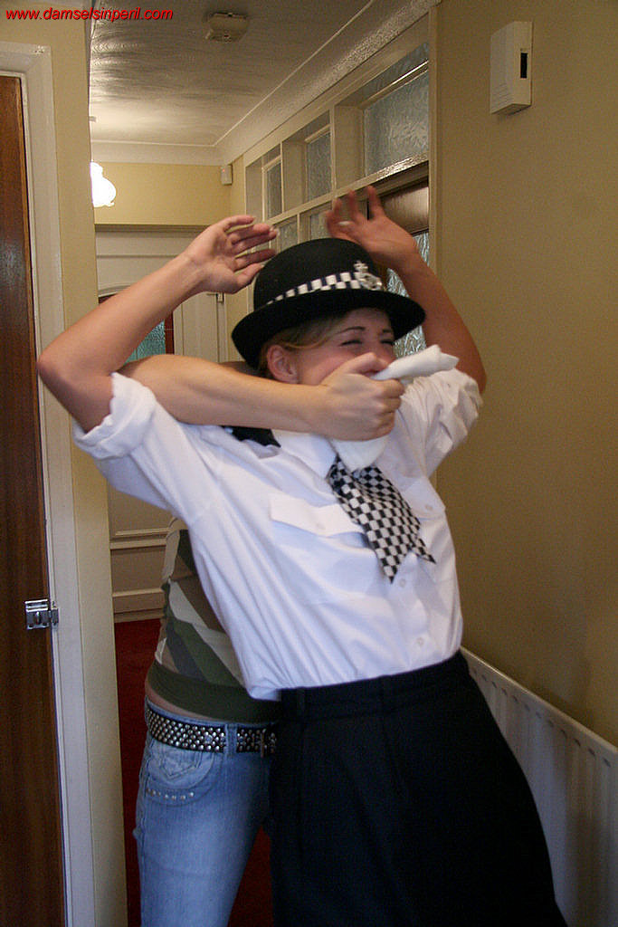 Abigail Toyne Ties Up British Policewoman Sexy Models