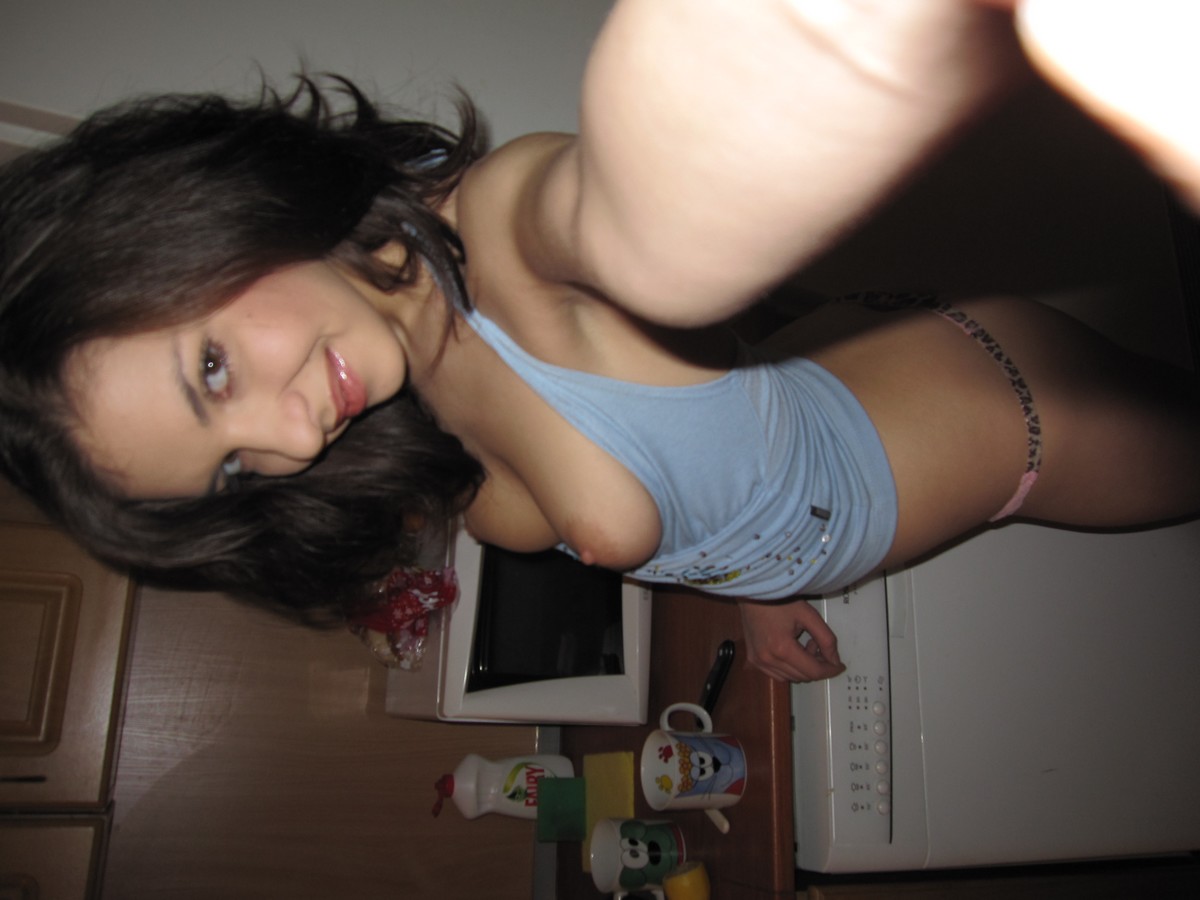 naked teen amateur webcam pics