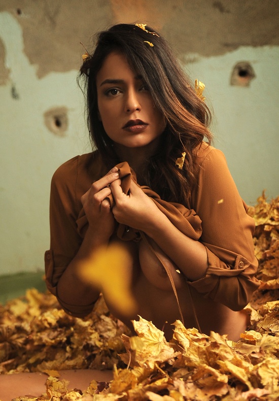 Senorita Joy Lamore - Autumn Immersion