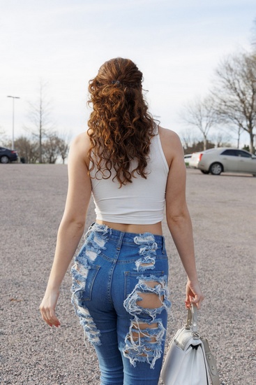 Sabrina Clark - ripped jeans